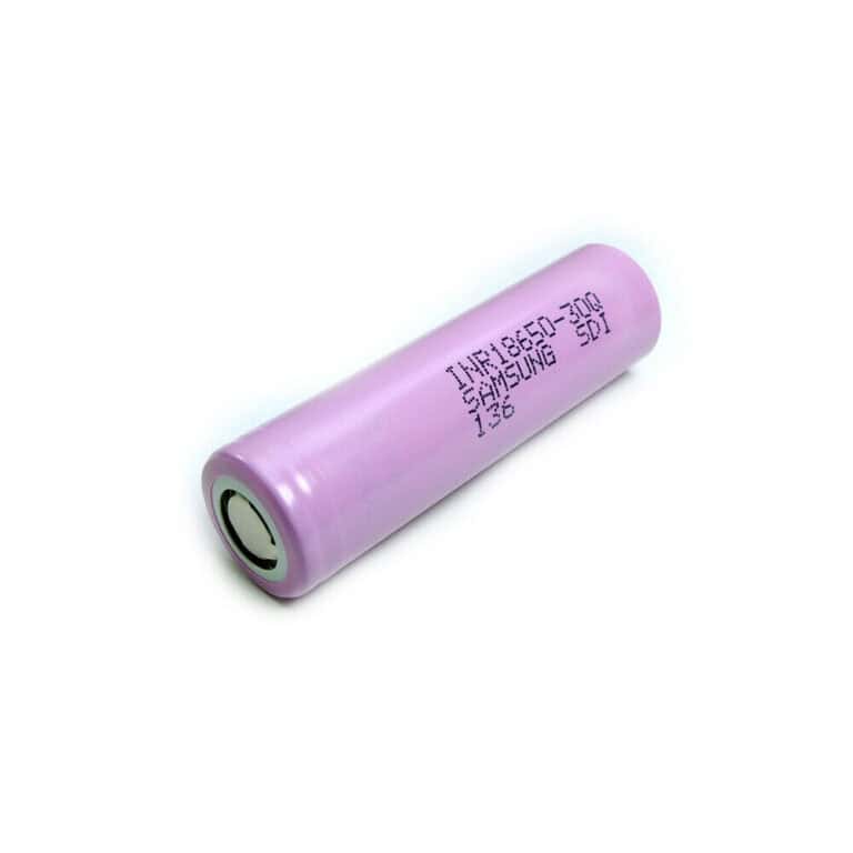 Batteria Pila Ricaricabile SAMSUNG INR 18650 -30Q Litio 3,6v 3000mAh scarico 15A